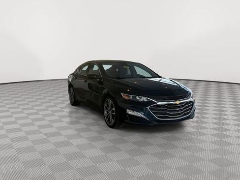 Used 2023 Chevrolet Malibu LT w/ Driver Confidence Package image 2