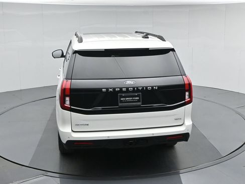 Used 2025 Ford Expedition Max Active image 47