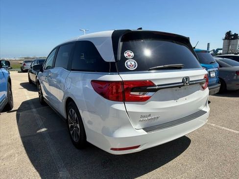 Used 2024 Honda Odyssey EX-L image 4