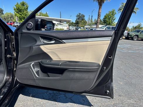 Used 2016 Honda Civic EX image 14