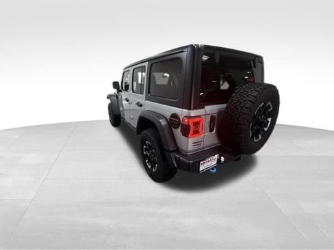 Used 2024 Jeep Wrangler Unlimited Rubicon 4xe AWD/4WD image 11