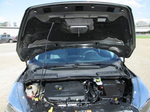 Used 2017 Ford Escape SE image 67