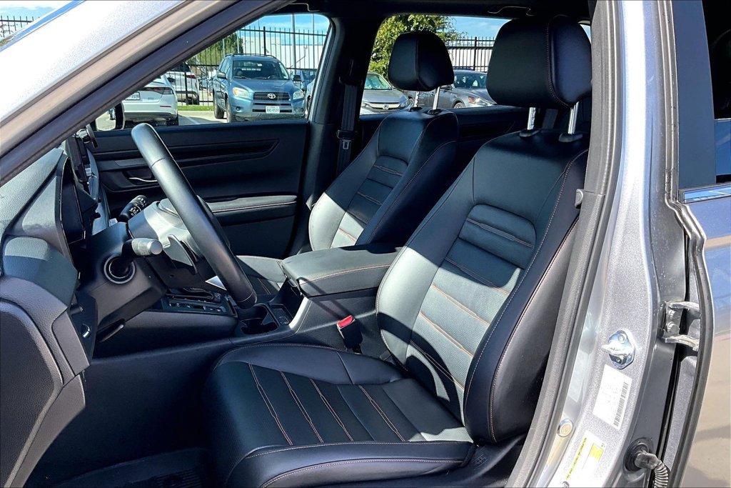 Used 2025 Honda CR-V Sport-L image 29