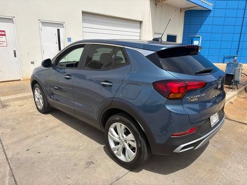 Used 2024 Buick Encore GX Preferred w/ Comfort Package FWD image 3