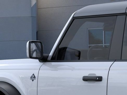New 2026 Ford Bronco Outer Banks w/ Sasquatch Package AWD/4WD image 22