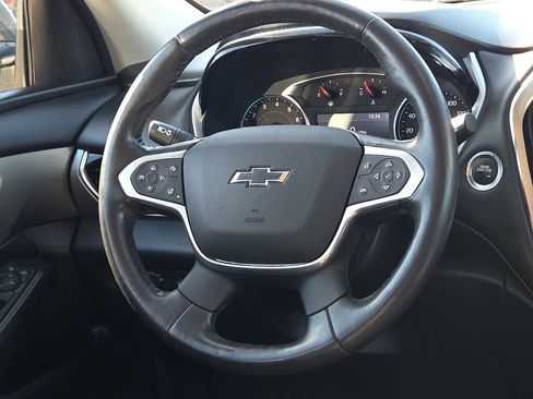 Used 2021 Chevrolet Traverse RS image 14