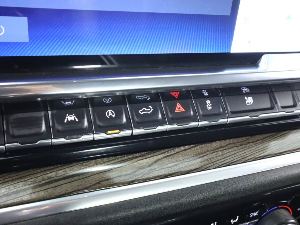 Used 2026 Chevrolet Silverado 1500 RST AWD/4WD image 23
