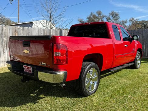 Used 2011 Chevrolet Silverado 1500 LT w/ Texas Edition image 10