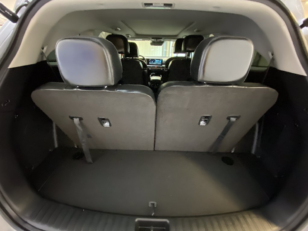 Used 2025 Kia Sorento EX w/ Panoramic Sunroof Package FWD image 31