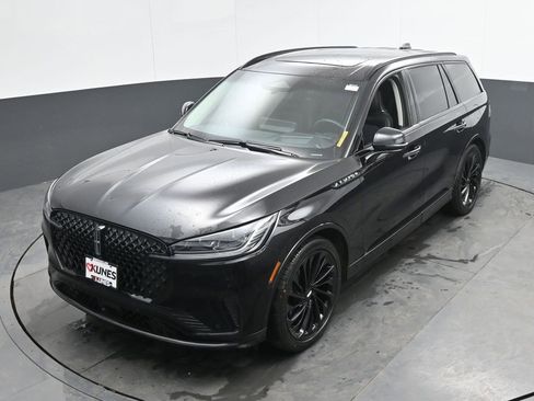 Used 2025 Lincoln Aviator Reserve w/ Equipment Group 201A image 42