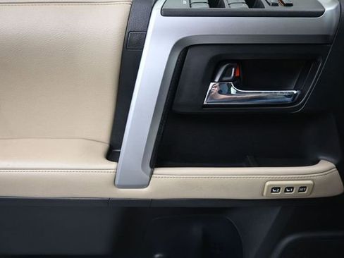 Used 2018 Toyota 4Runner Limited AWD/4WD image 24