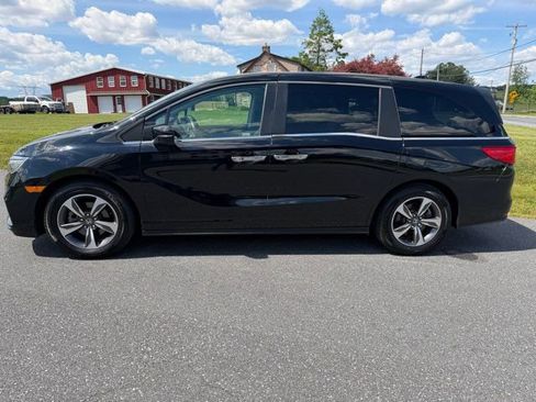 Used 2020 Honda Odyssey Touring image 2