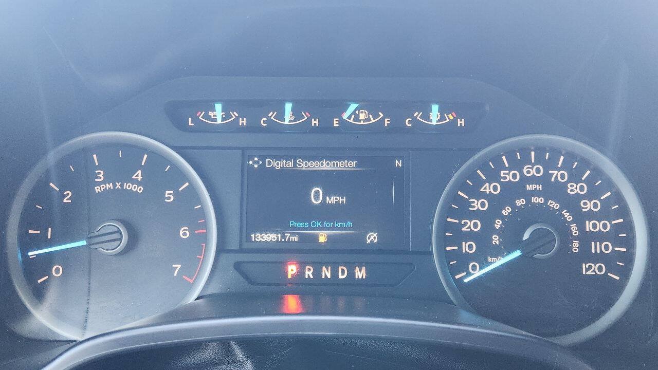 Used 2018 Ford F150 XLT w/ Equipment Group 302A Luxury AWD/4WD image 24
