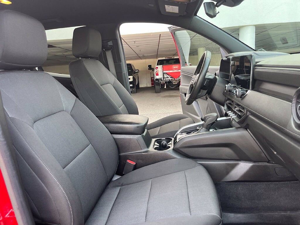 Used 2023 Chevrolet Colorado Trail Boss w/ Technology Package AWD/4WD image 66