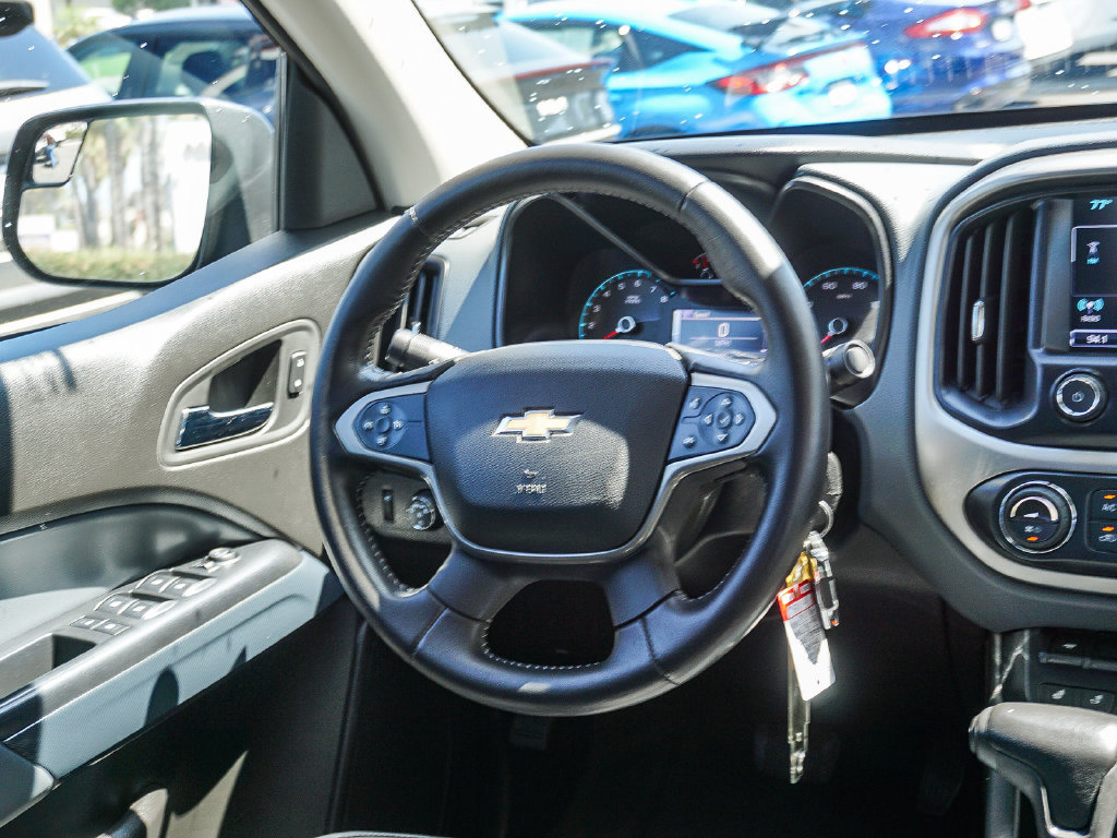 Used 2016 Chevrolet Colorado Z71 AWD/4WD image 17
