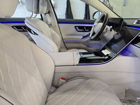 New 2026 Mercedes-Benz S 580 4MATIC Sedan image 10