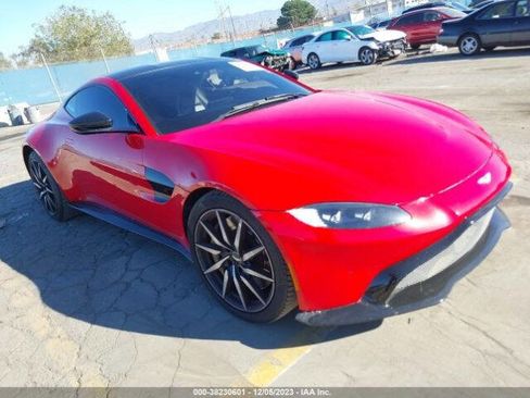 Used 2019 Aston Martin V8 Vantage Coupe image 5
