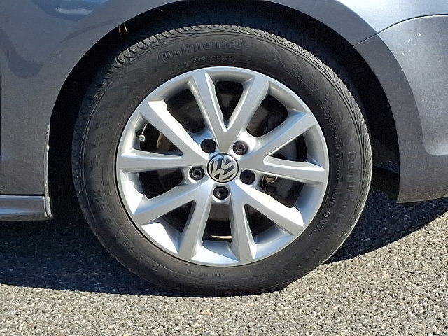 Used 2014 Volkswagen Jetta SE FWD image 26