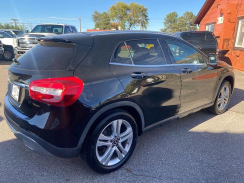 Used 2019 Mercedes-Benz GLA 250 4MATIC image 5