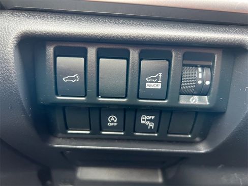 Used 2019 Subaru Forester Premium image 26