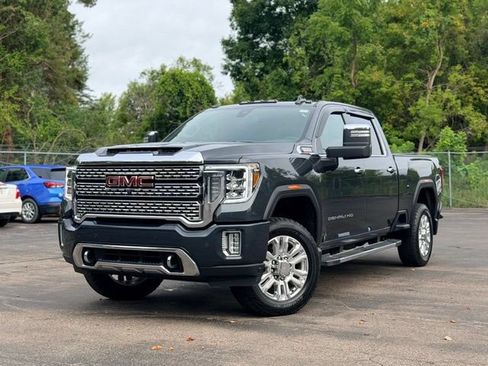 Used 2022 GMC Sierra 2500 Denali AWD/4WD image 1