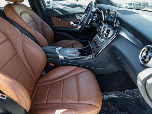 Certified 2022 Mercedes-Benz GLC 300 GLC 300 image 16