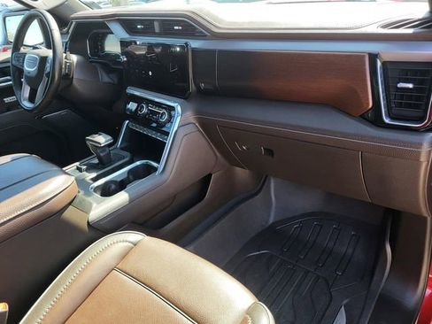 Used 2024 GMC Sierra 1500 Denali w/ Denali Reserve Package image 7