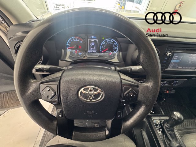 Used 2018 Toyota Tacoma SR AWD/4WD image 18