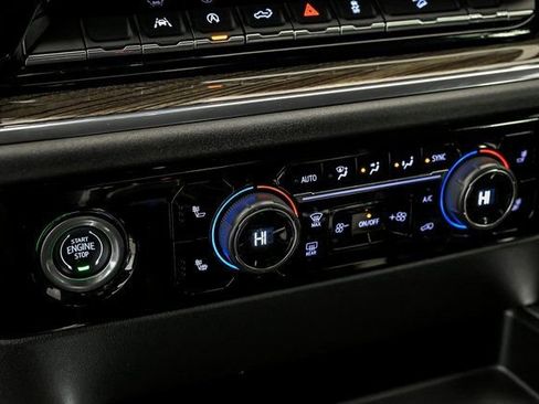 Used 2023 Chevrolet Silverado 1500 RST w/ Z71 Off-Road Package image 20