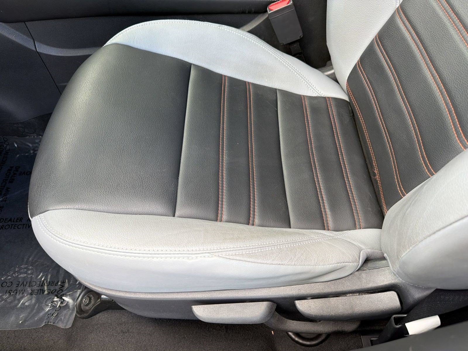Used 2021 Nissan Kicks SR w/ SR Premium Package FWD image 14