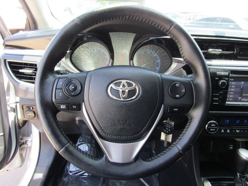 Used 2015 Toyota Corolla S FWD image 13