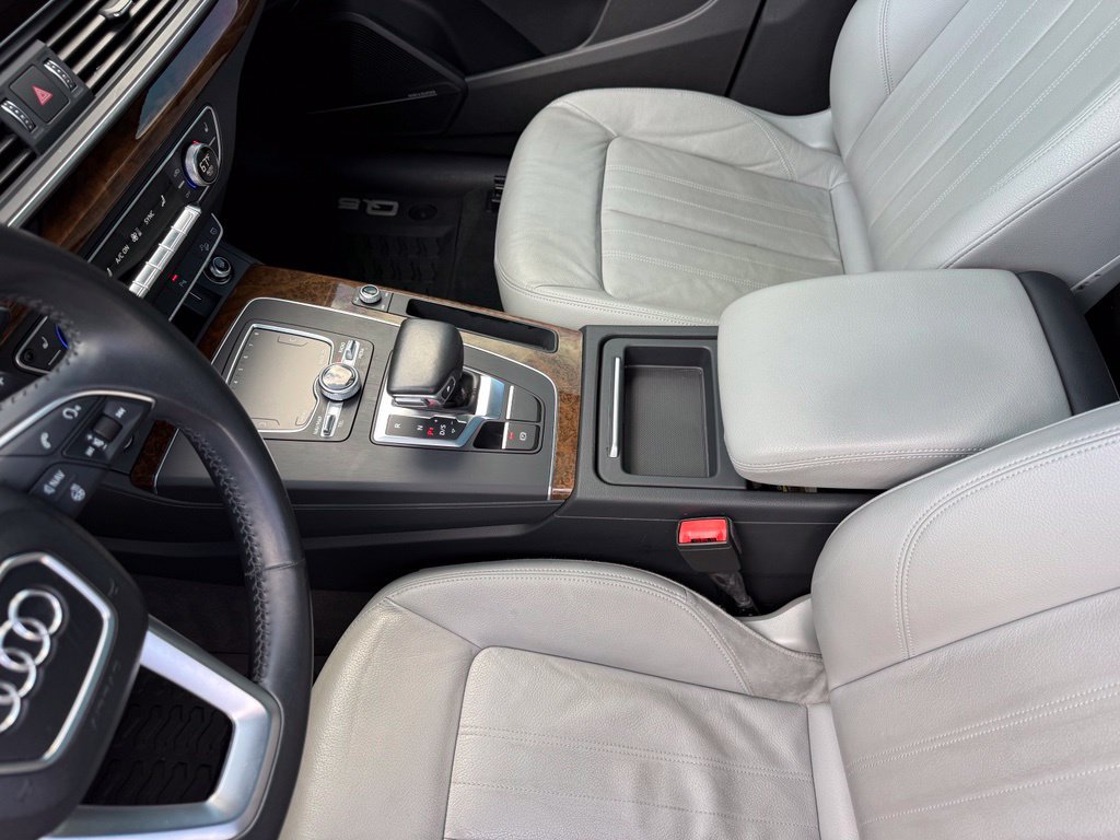 Used 2018 Audi Q5 2.0T Premium Plus w/ Premium Plus Package AWD/4WD image 22