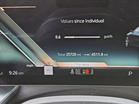 Used 2025 BMW 740i xDrive 740i xDrive image 11