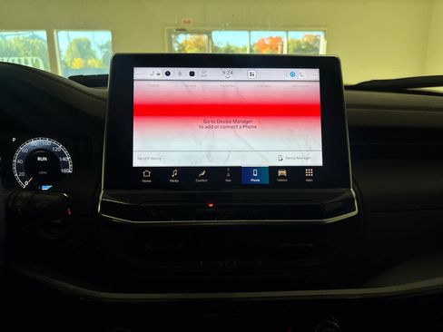 Used 2024 Jeep Compass Trailhawk w/ Trailhawk Elite Group image 32