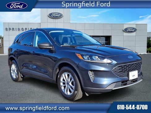 Certified 2022 Ford Escape SE w/ Convenience Package image 1