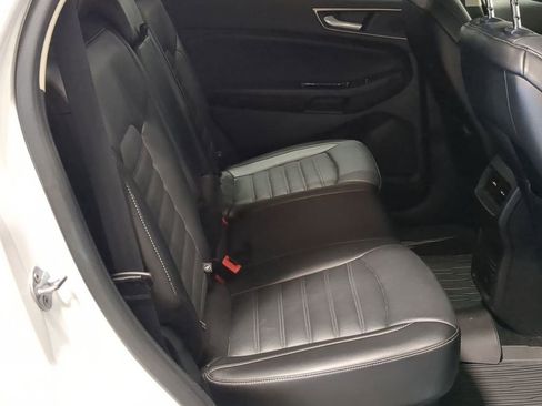 Used 2017 Ford Edge SEL w/ Equipment Group 201A image 32