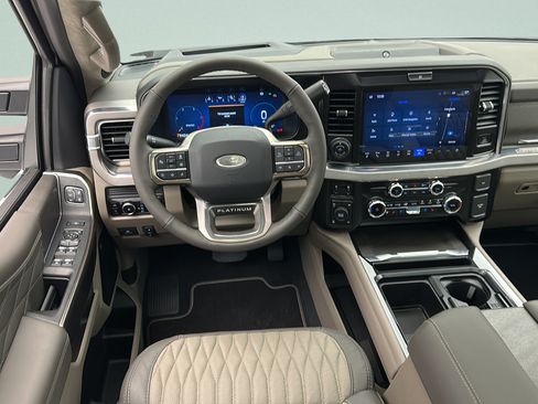 New 2026 Ford F250 Platinum w/ Platinum Plus Package AWD/4WD image 11