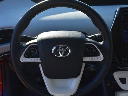 Used 2019 Toyota Prius Prime Plus image 18