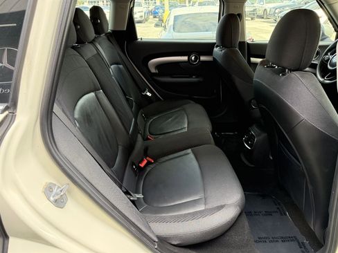 Used 2017 MINI Cooper Clubman S image 12