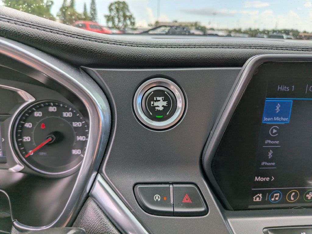 Used 2021 Chevrolet Blazer LT FWD image 25