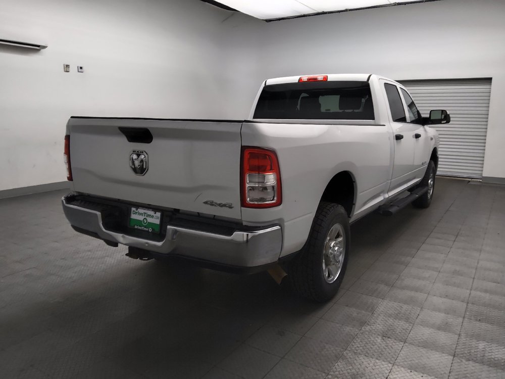 Used 2022 RAM 2500 Tradesman w/ Chrome Appearance Group AWD/4WD image 9