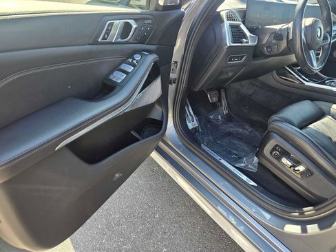 Used 2024 BMW X7 M60i w/ Executive Package AWD/4WD image 23
