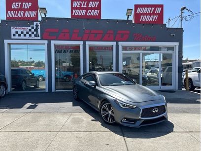 Used 2017 INFINITI Q60 2.0t w/ Moonroof Package