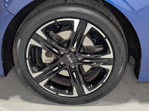 Used 2023 Kia K5 GT-Line w/ GT-Line Premium Package image 3