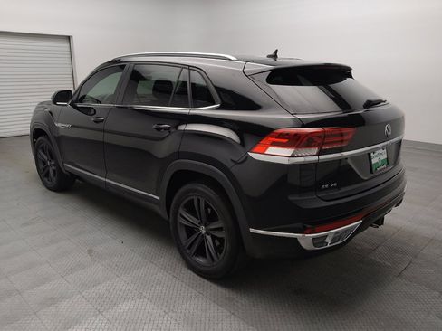 Used 2021 Volkswagen Atlas Cross Sport SE w/ Panoramic Sunroof Package FWD image 5
