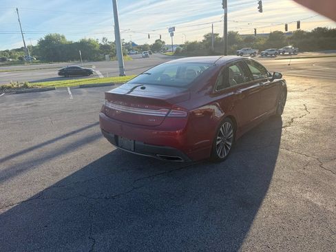 Used 2019 Lincoln MKZ Reserve FWD image 3