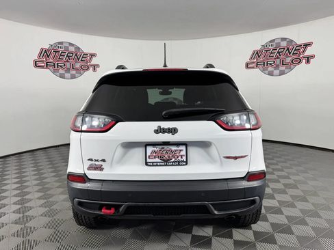 Used 2019 Jeep Cherokee Trailhawk w/ Cold Weather Group AWD/4WD image 6