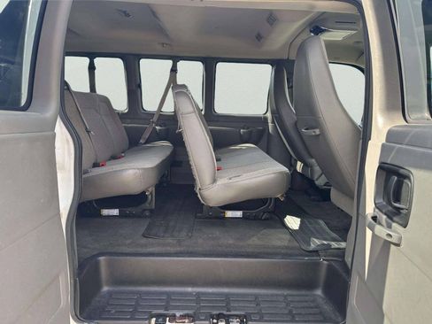 Used 2014 Chevrolet Express 3500 LT w/ LT Preferred Equipment Group RWD image 14