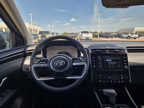 Used 2024 Hyundai Tucson SEL FWD image 28