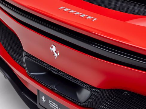 Used 2026 Ferrari 296 GTS RWD image 19